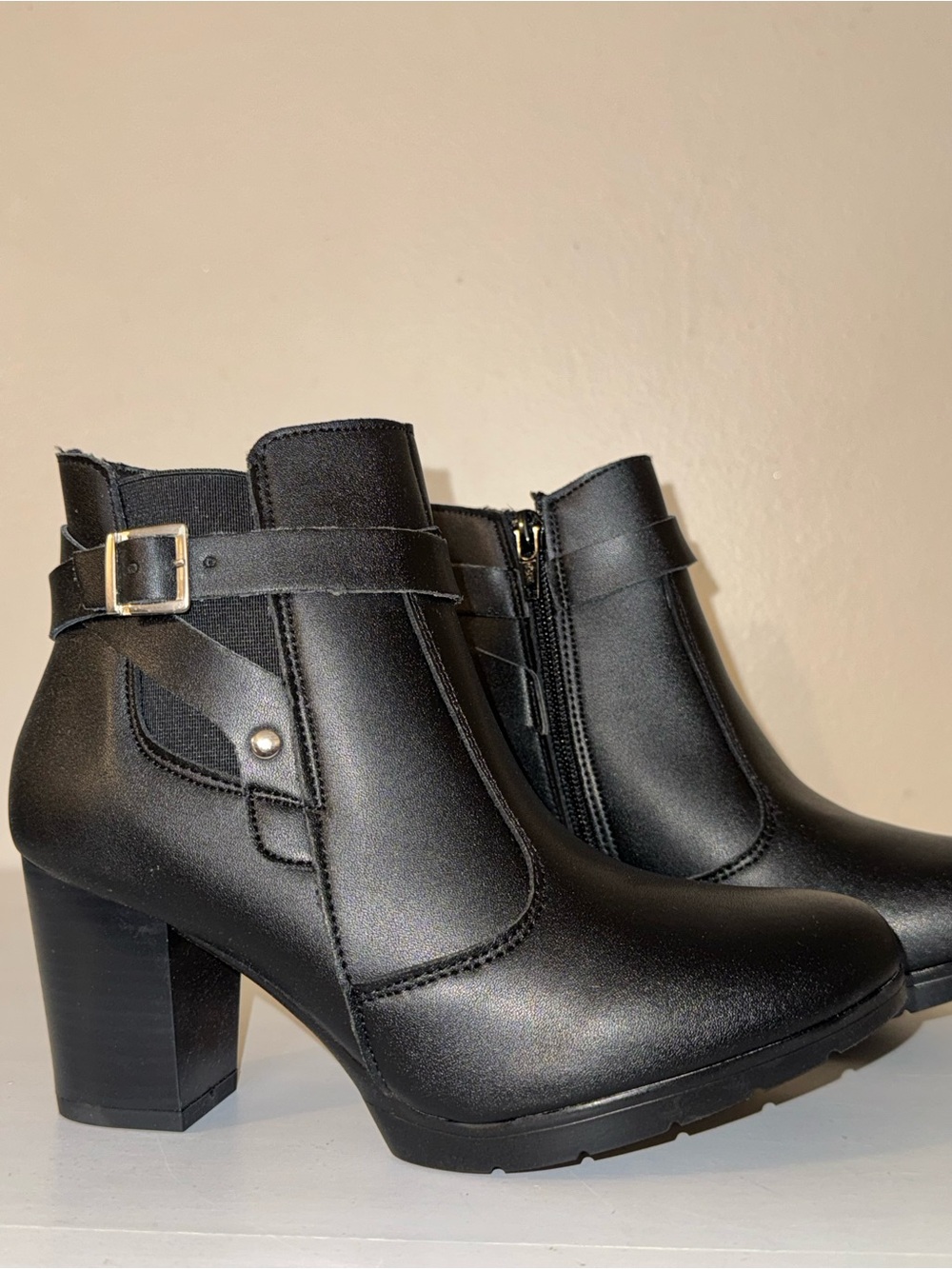 Black Womens Ankle Boots with Buckle size 5